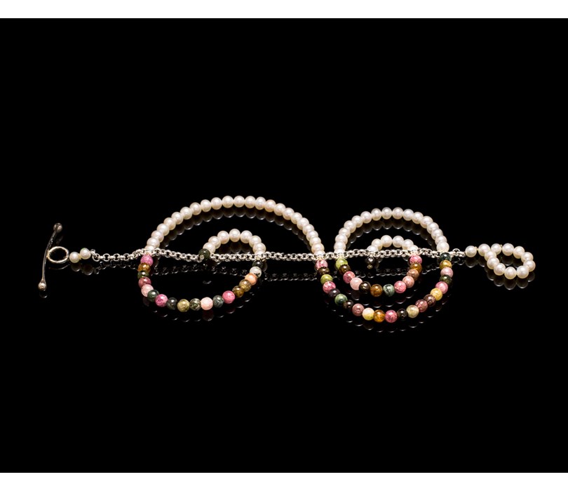 Handcrafted Bracelet. Sterling Silver .925, White Pearls and Tourmaline gems.