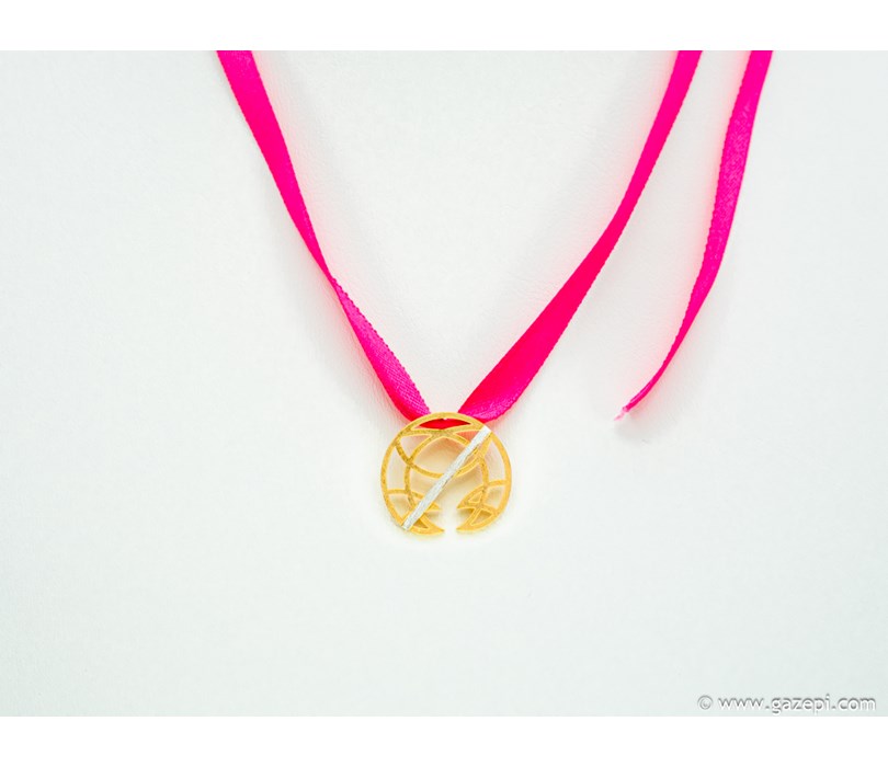 "Cancel Cancer" Handcrafted pendant in silver 925 gold plated.