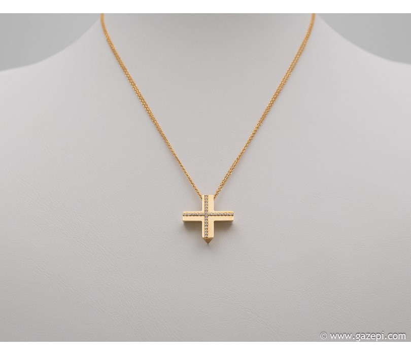 Χειροποίητος σταυρός σε χρυσό 18Κ με διαμάντια σε κοπή brilliant (τιμή χωρίς αλυσίδα).